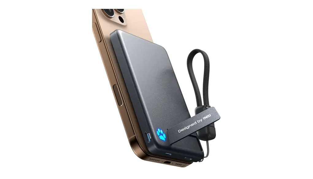 INIU モバイルバッテリー MagSafe対応 10000mAh 薄型 Qi2認証 【最大出力有線30W・ワイヤレス充電15W】マグネット式 マグセーフ対応 USB C入出力対応 軽量 小型 折りたたみ式スタンド 3台同時充電可能 ポータブル充電器 iPhone 17/17 Air/17 Pro/17 Pro Max iPhone 16/15/14/13/12 シリーズ専用【ブラック】