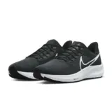 【NIKE Air Zoom Pegasus 39】ナイキ DH4071-001｜走りも日常も軽快にこなす万能ランニングシューズ