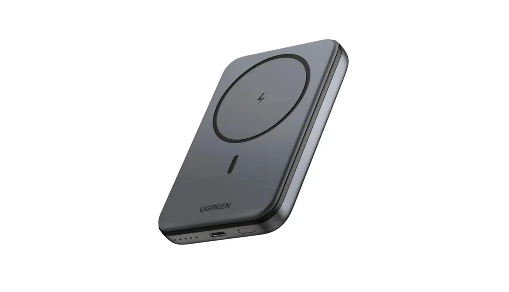UGREEN Magnetic Wireless モバイルバッテリー Qi 15W マグネット式ワイヤレス充電対応 10000mAh 10N超強力な吸着力 コンパクト USB-C入出力 PD 20W 急速充電対応 PSE技術基準適合 お肌に優しいシリコン素材 iPhone15-12シリーズ 7.5W ワイヤレス充電対応 マグネット対応機種に適用 PB561 ブラック