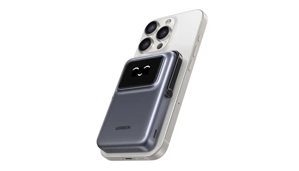 UGREEN Uno PowerBank マグネット (10000mAh Qi・7.5W USB-Cｘ1) 折畳式スタンド付き モバイルバッテリー Qi ワイヤレス充電対応 TFTスクリーン・表情表示 タイプC PD 20W 急速充電対応 コンパクト パススルー機能 低電流モード搭載 PSE技術基準適合 【iphone17-12シリーズ マグネット対応機種に適用 その他】 PB572 メタリック