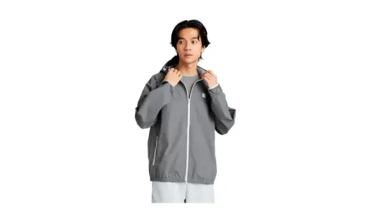 【軽く羽織るだけで決まる】PUMA ESS ELEVATED SE ウーブンジャケット 689283｜上品カジュアルを叶える万能アウター