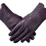 【冬の手元が見違える】Nappaglo レザー手袋｜カシミヤ裏地で暖かいスマホ対応グローブの上質な存在感